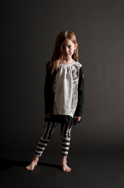 Black & White Stripe Baby Girl Legging by: Mini Shatsu